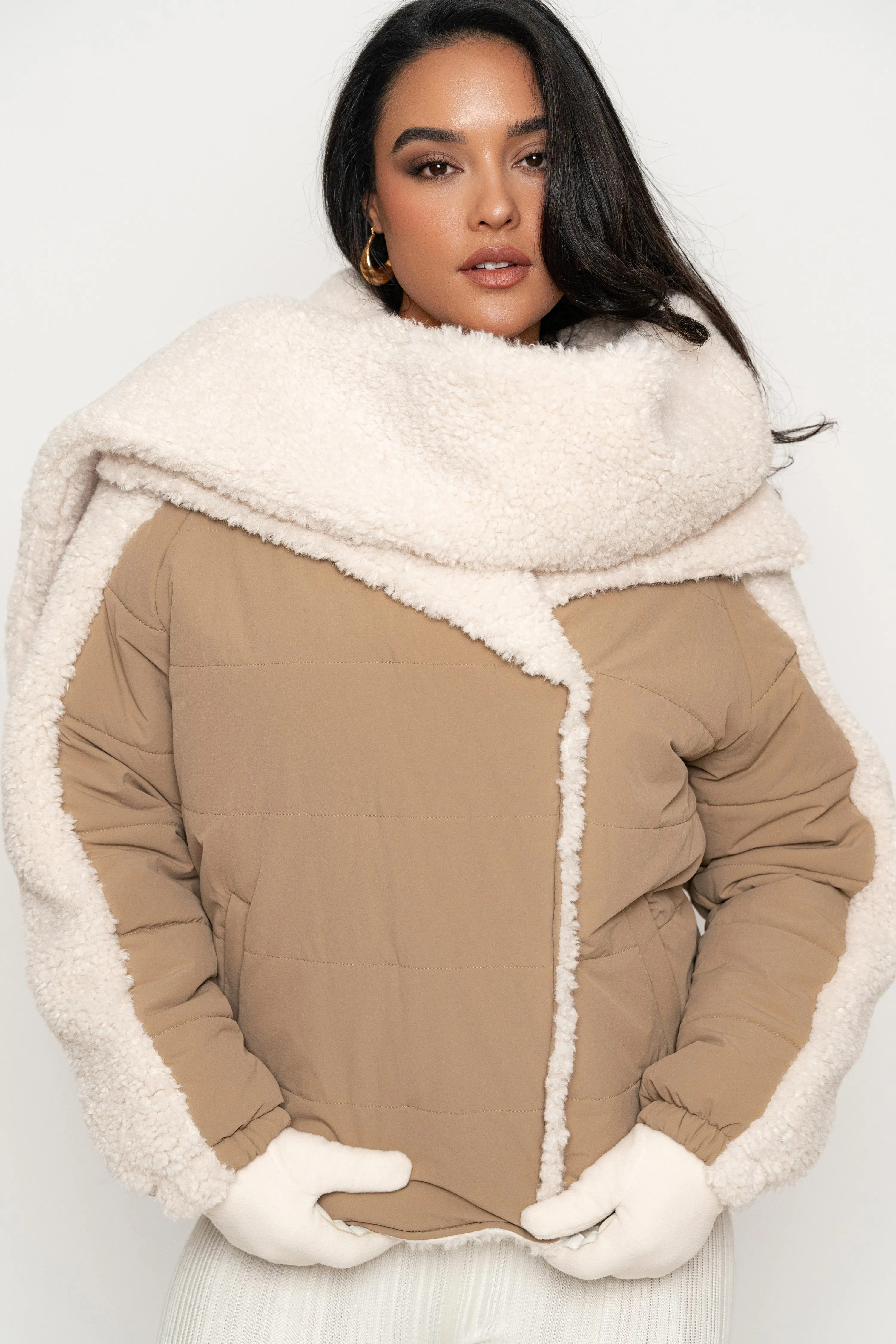 Beige/Ivory Contrast Sherpa Jacket