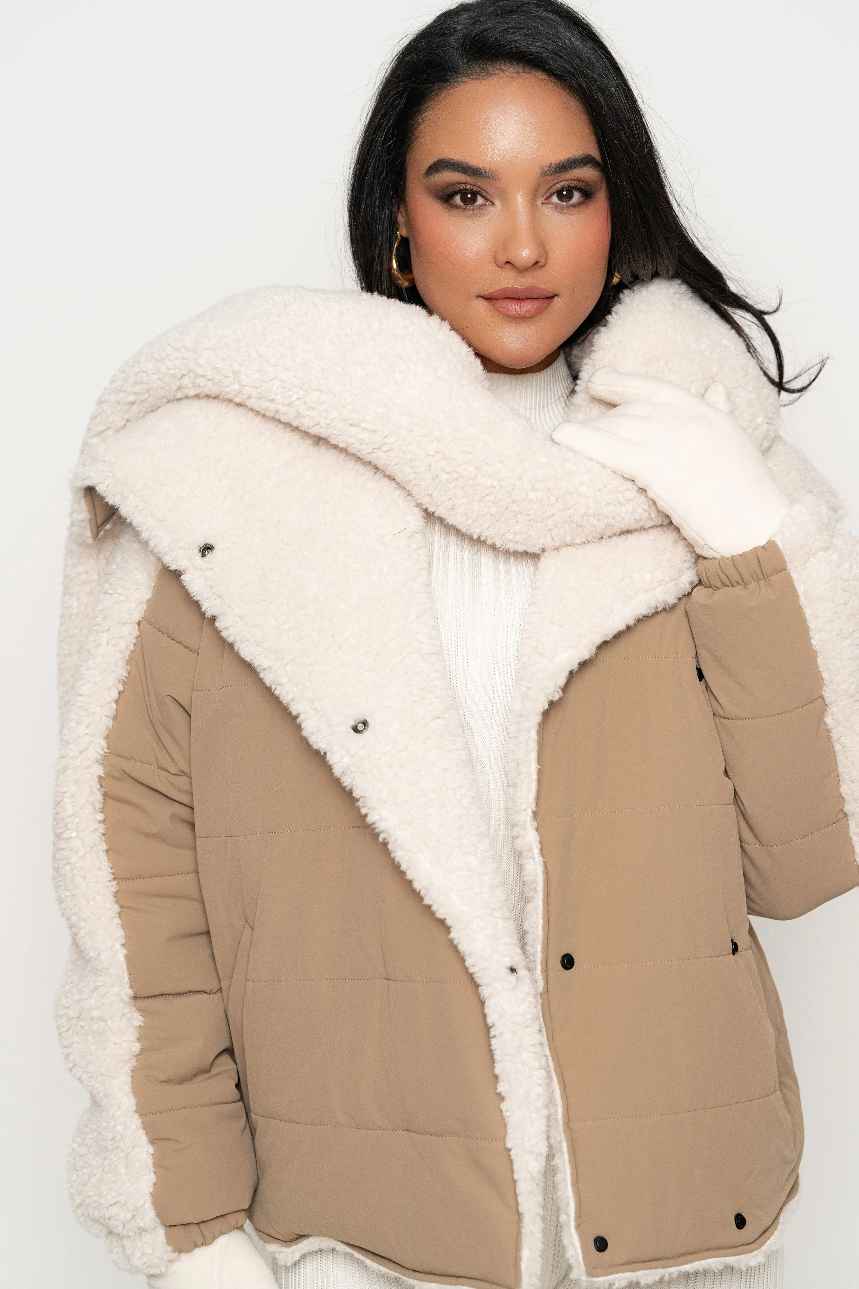 Beige/Ivory Contrast Sherpa Jacket