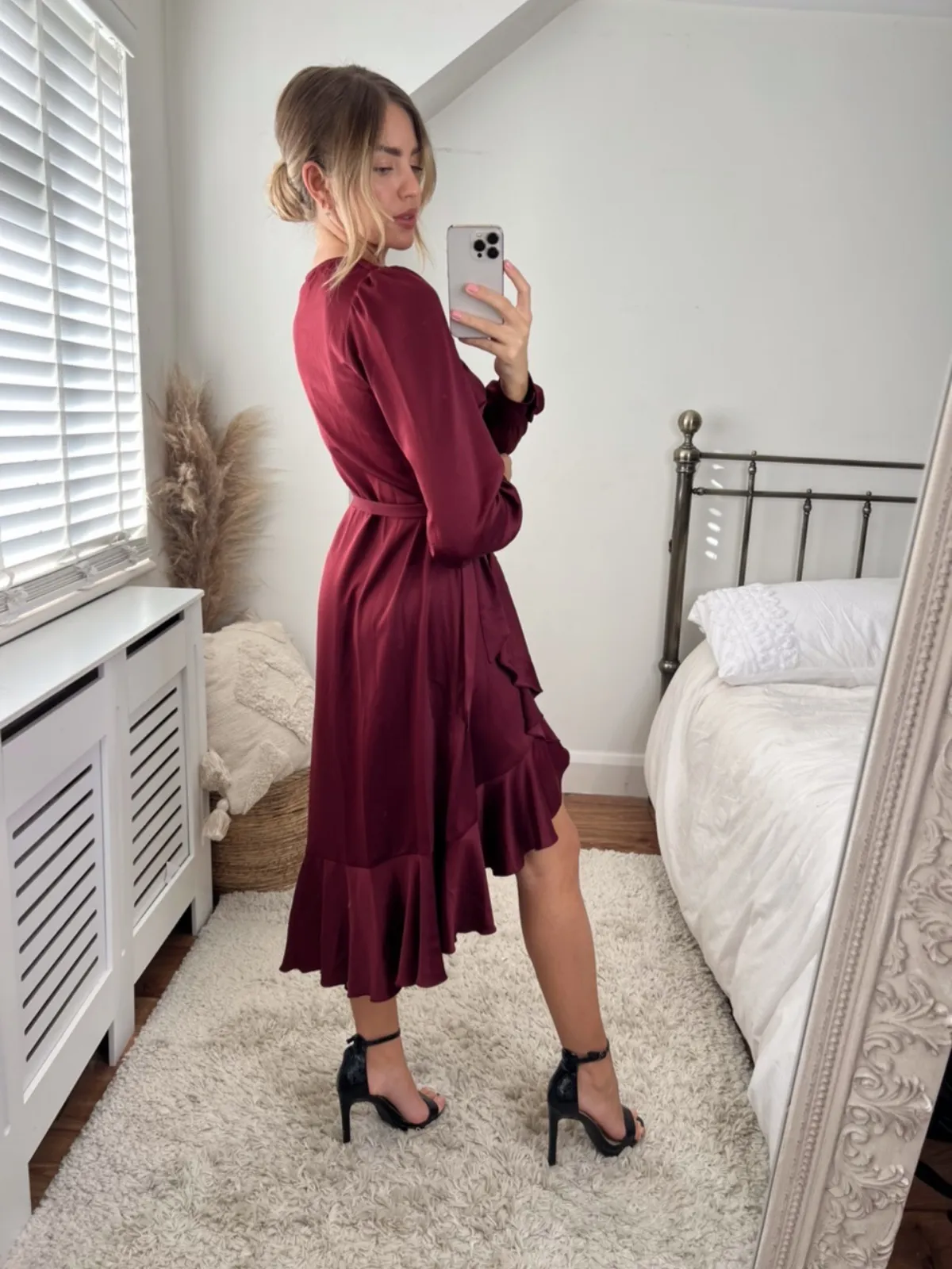 Charlotte Wrap Midi Dress / Mulberry Red