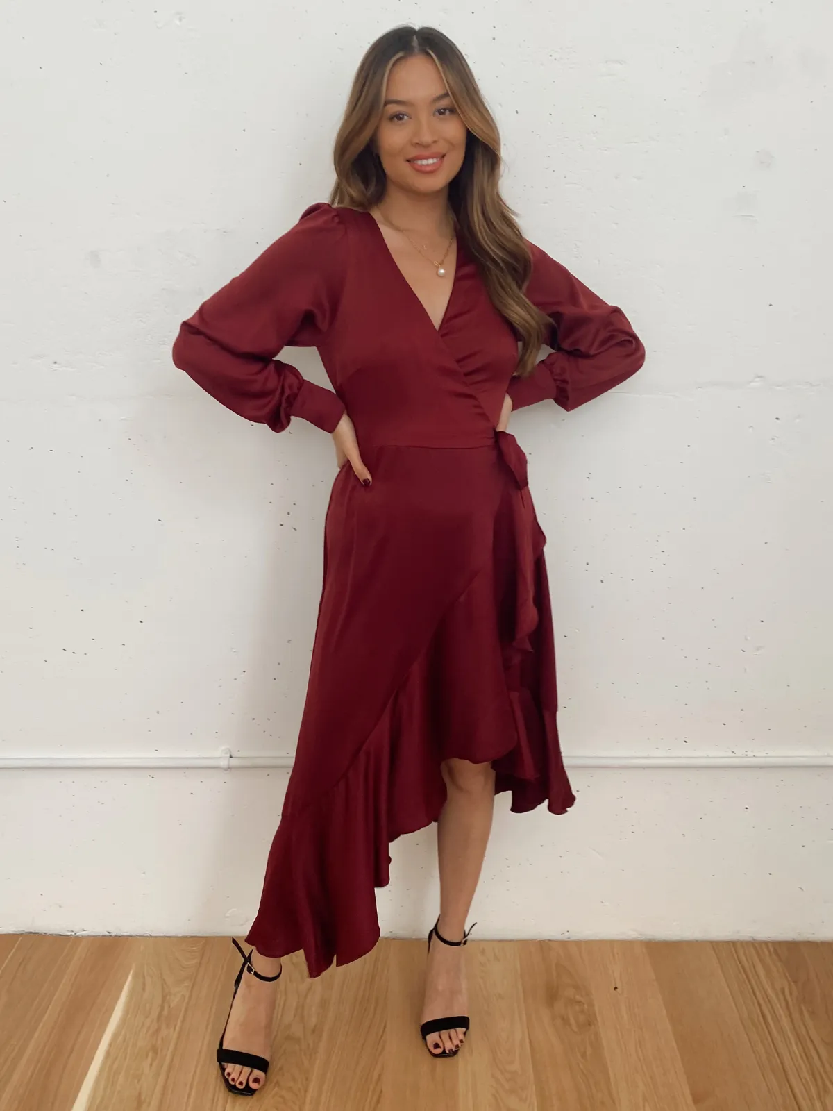 Charlotte Wrap Midi Dress / Mulberry Red