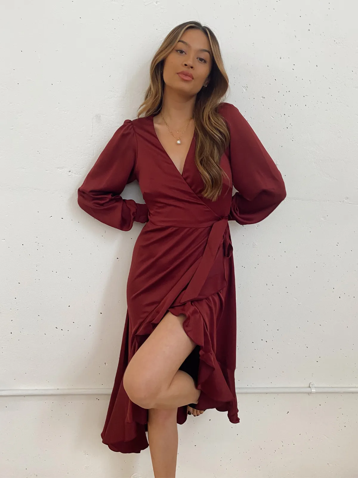 Charlotte Wrap Midi Dress / Mulberry Red