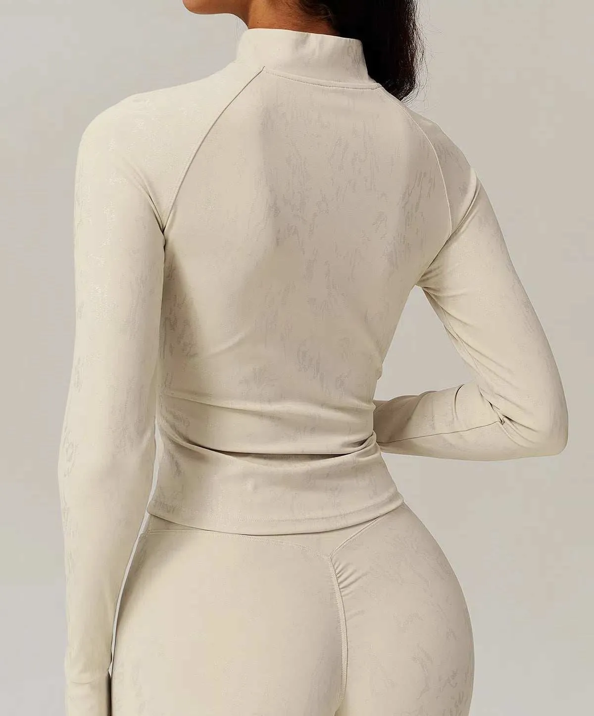 Full Zipper Long Sleeve Yoga Jacket With Gold Blocking Pattern