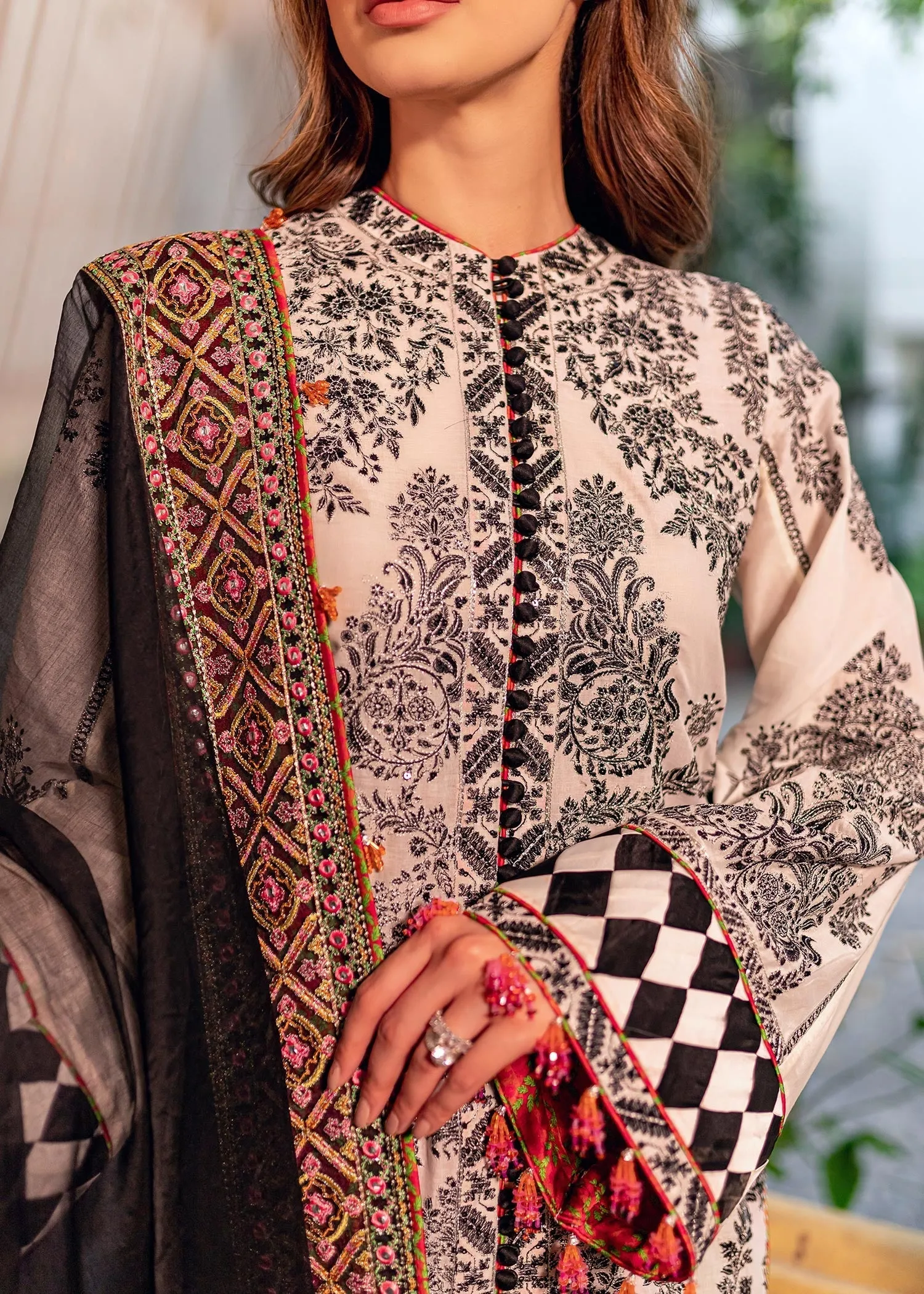 Hussain Rehar Rahgoli Luxury Lawn Collection 2022 – Zerbar