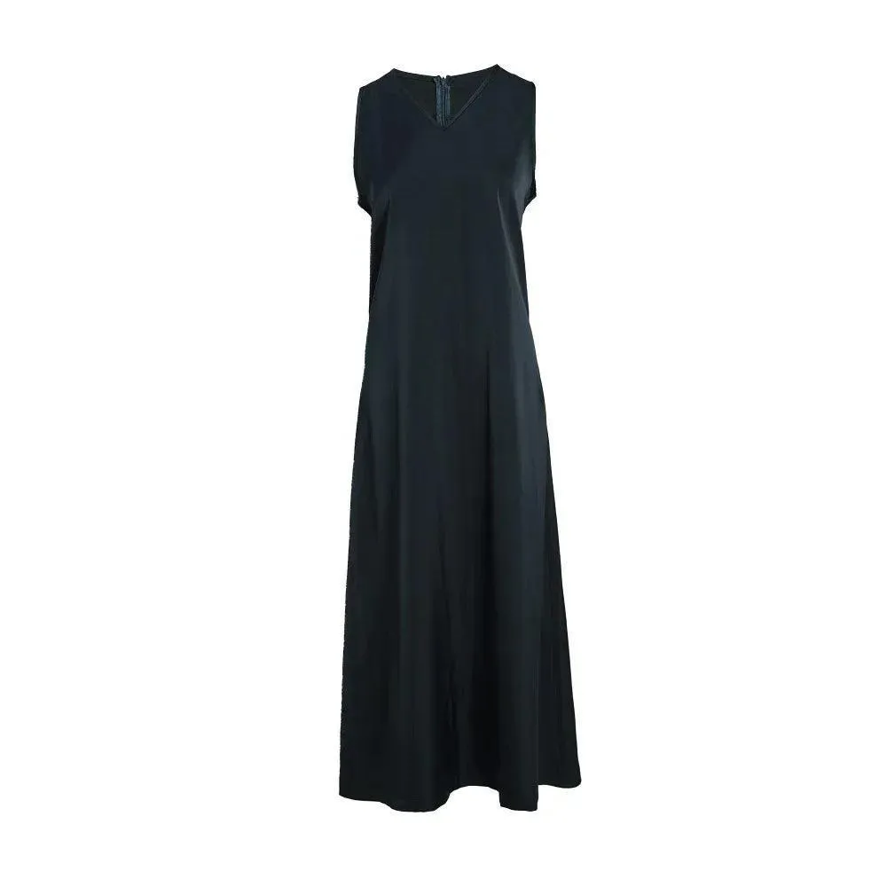 Satin Maxi Dress: Silk Blend Elegance with V-Neckline